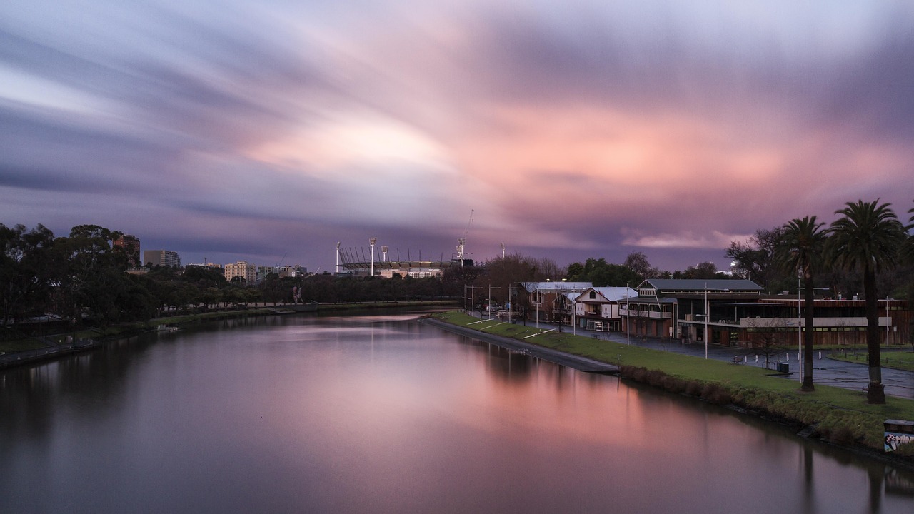 Melbourne skyline at sunset