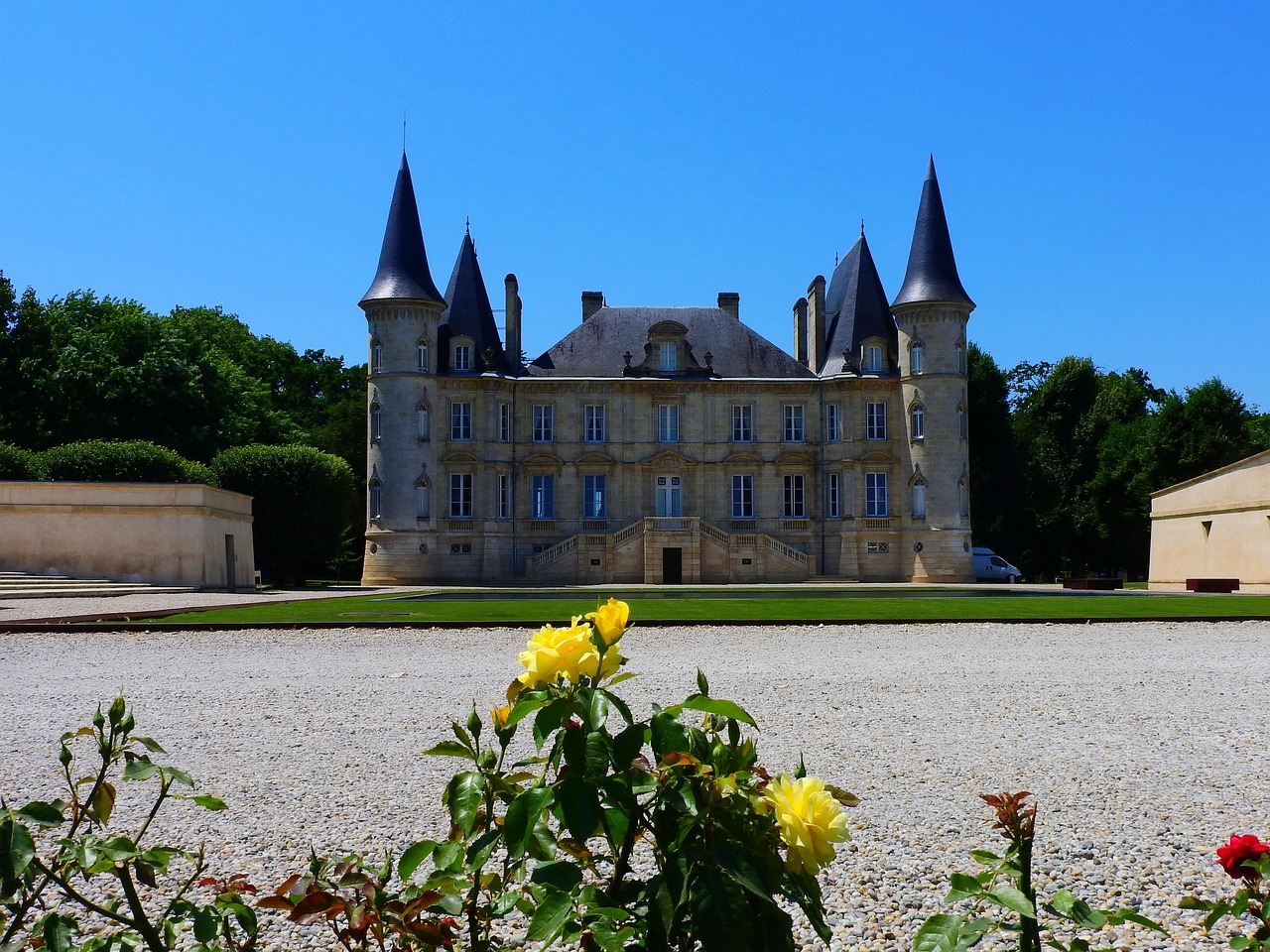Grand château in Médoc wine region near Bordeaux
