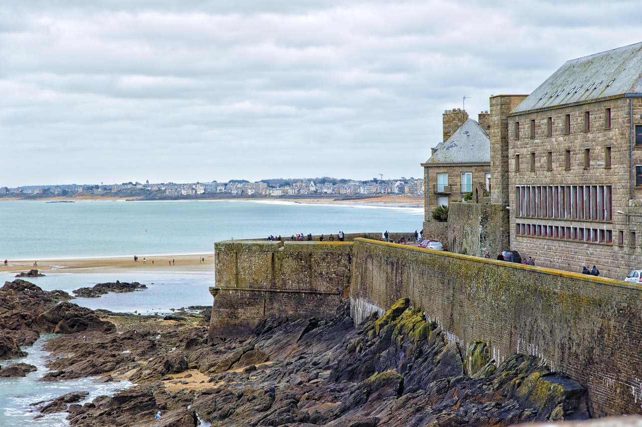 Saint-Malo ramparts and beach