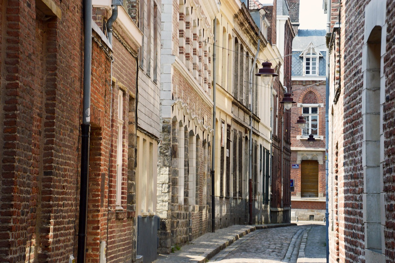 Vieux-Lille cobblestone street and Flemish buildings