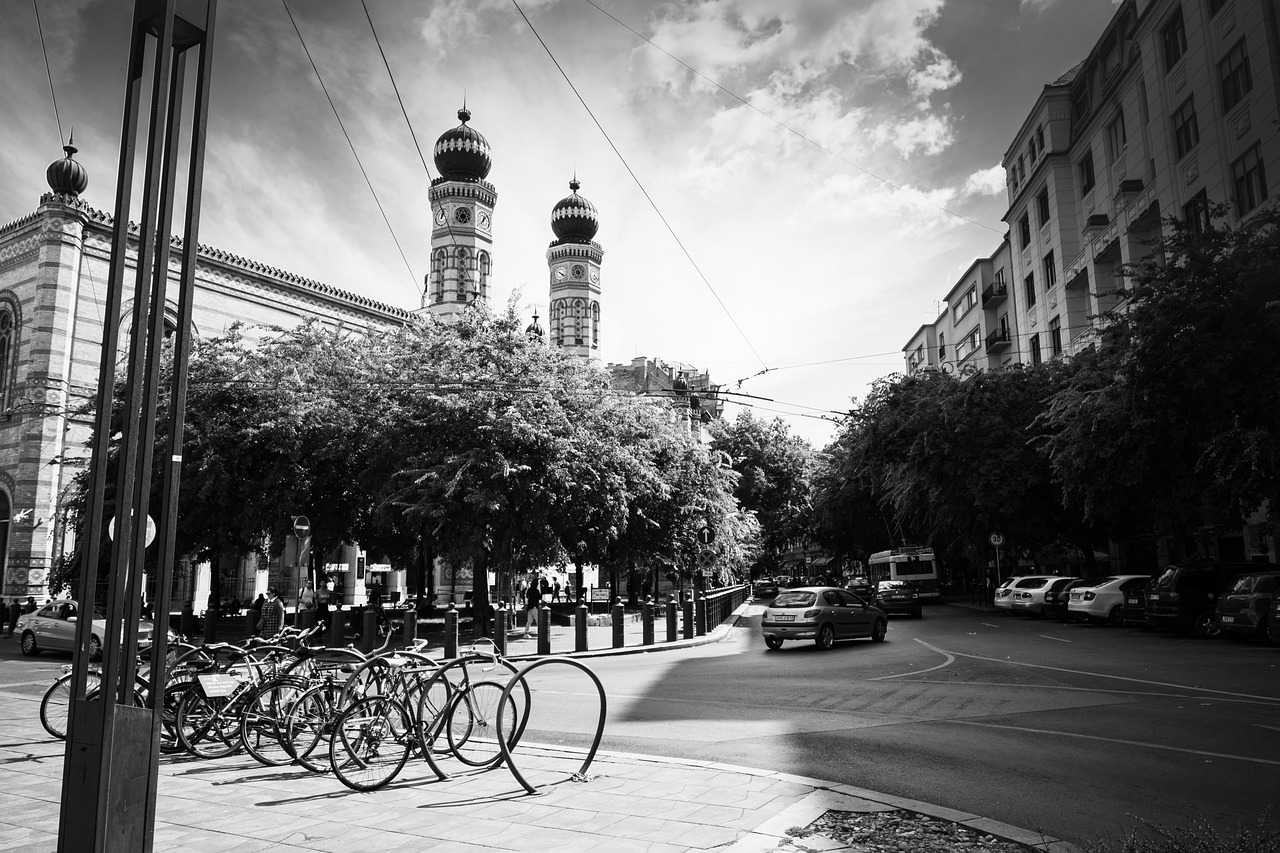 Dohány Street Synagogue in Budapest, Hungary