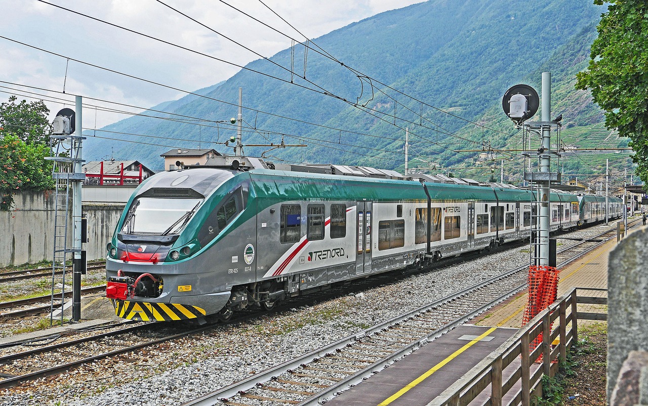 Como San Giovanni train station
