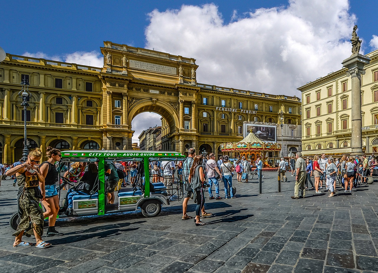 Piazza della Repubblica carousel in Florence