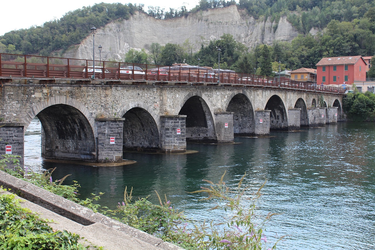Historic Ponte Azzone Visconti bridge in Lecco