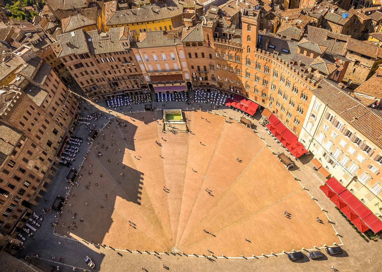 Piazza del Campo in Siena