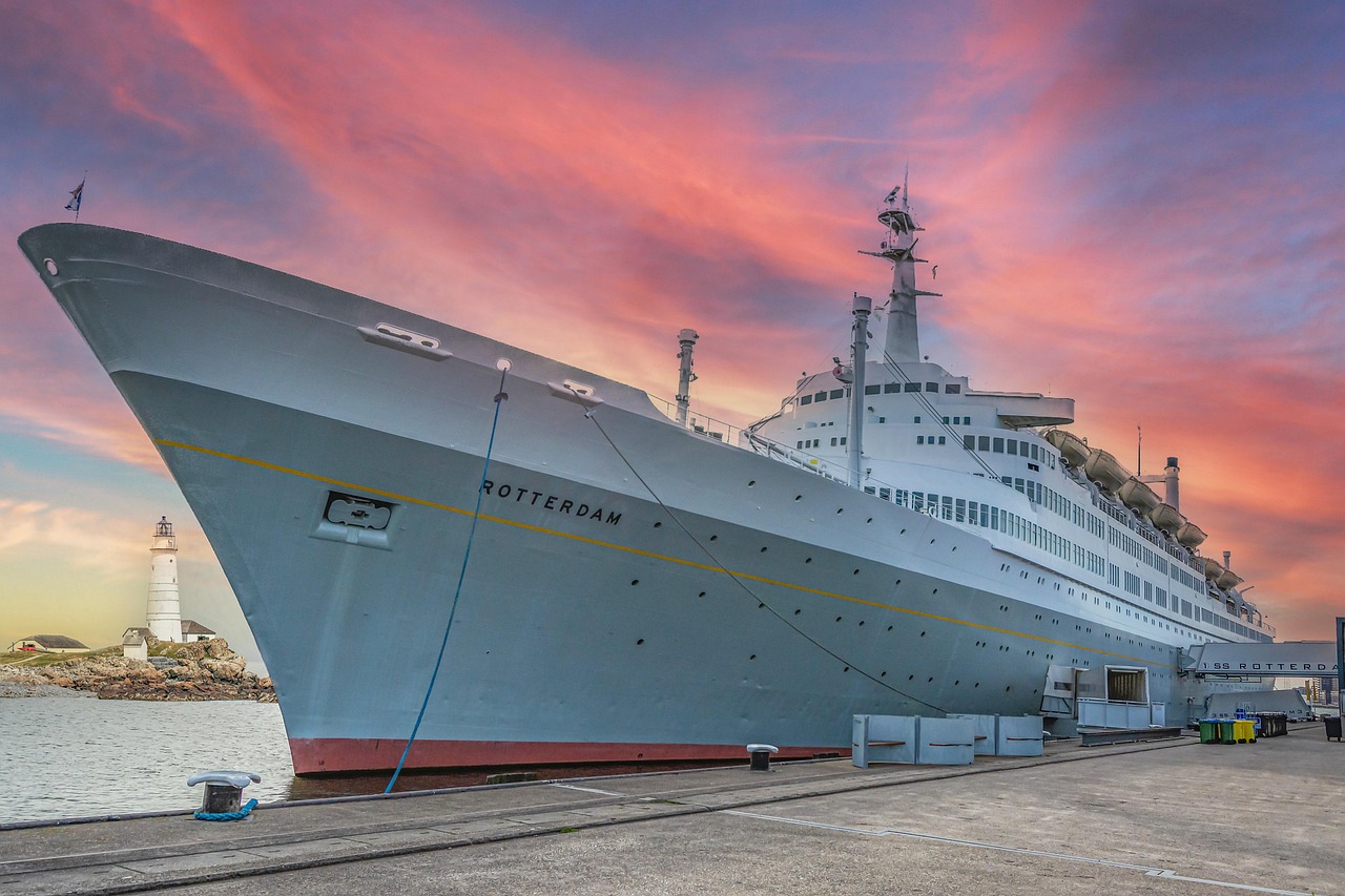 SS Rotterdam ship hotel and attraction