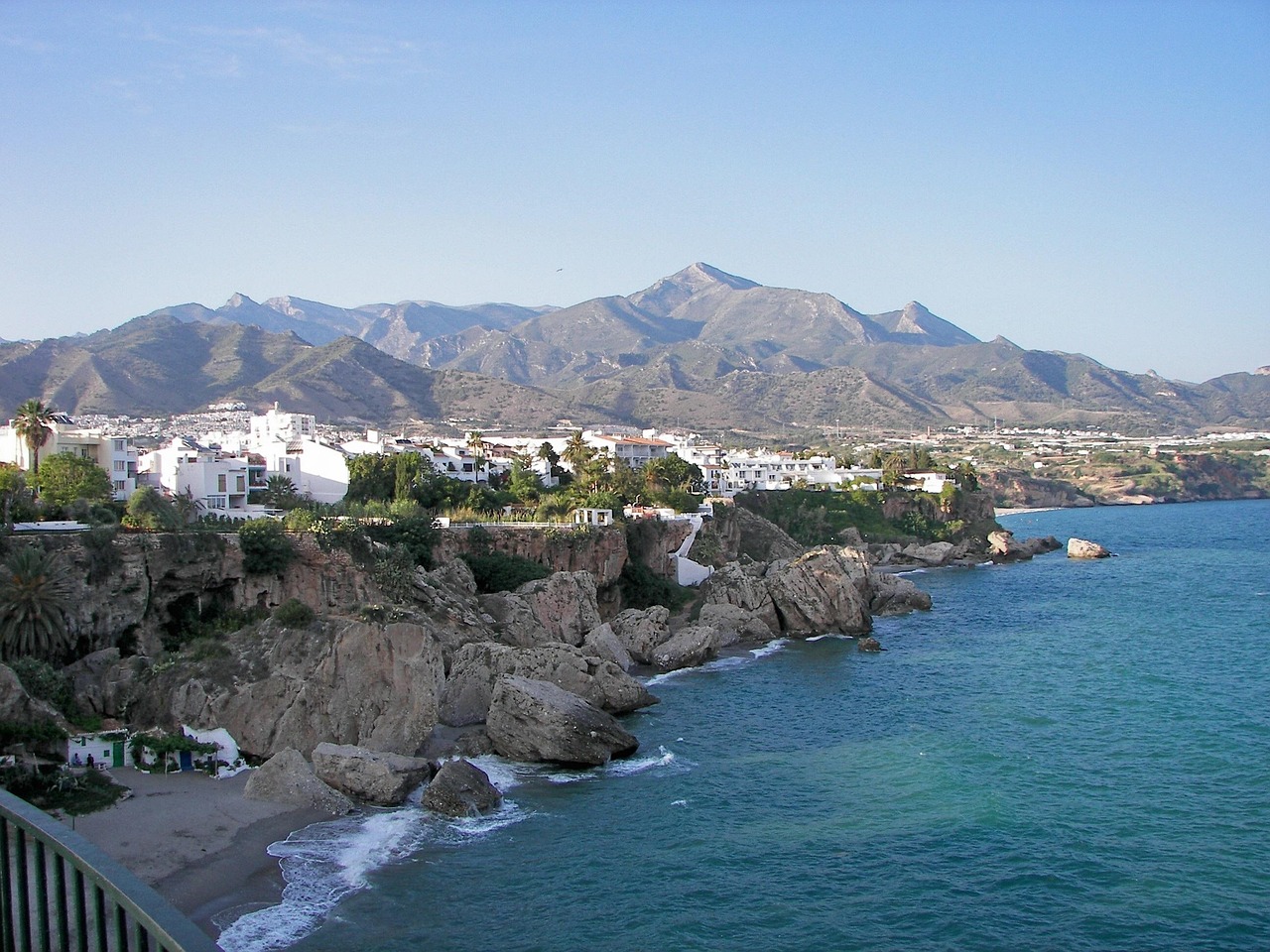 Balcón de Europa viewpoint in Nerja