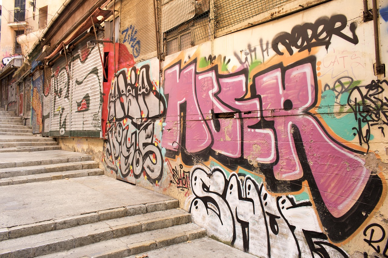 Street art mural in Palma de Mallorca
