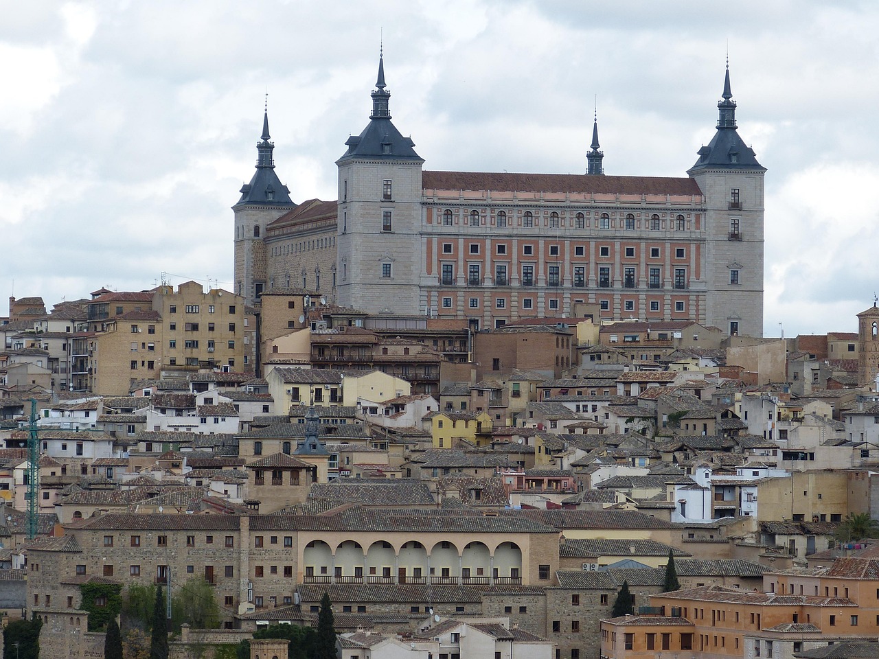 Toledo historic center architecture