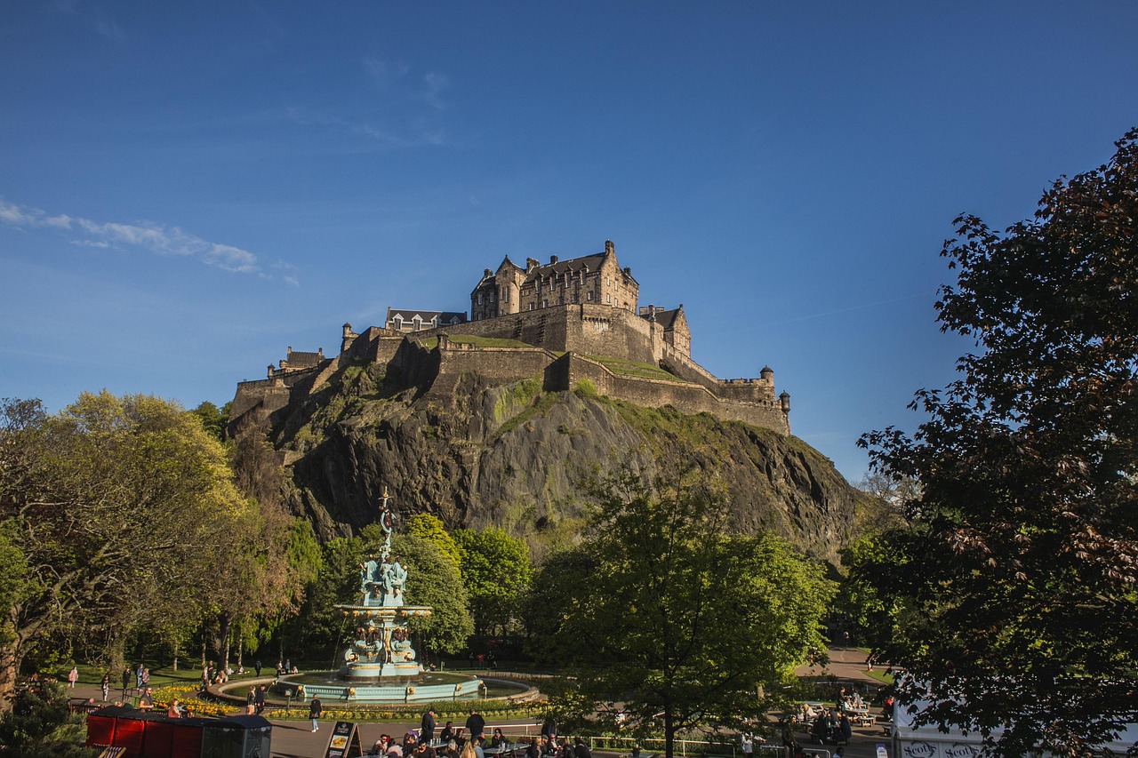 Princes Street Gardens with view of Edinburgh Castle