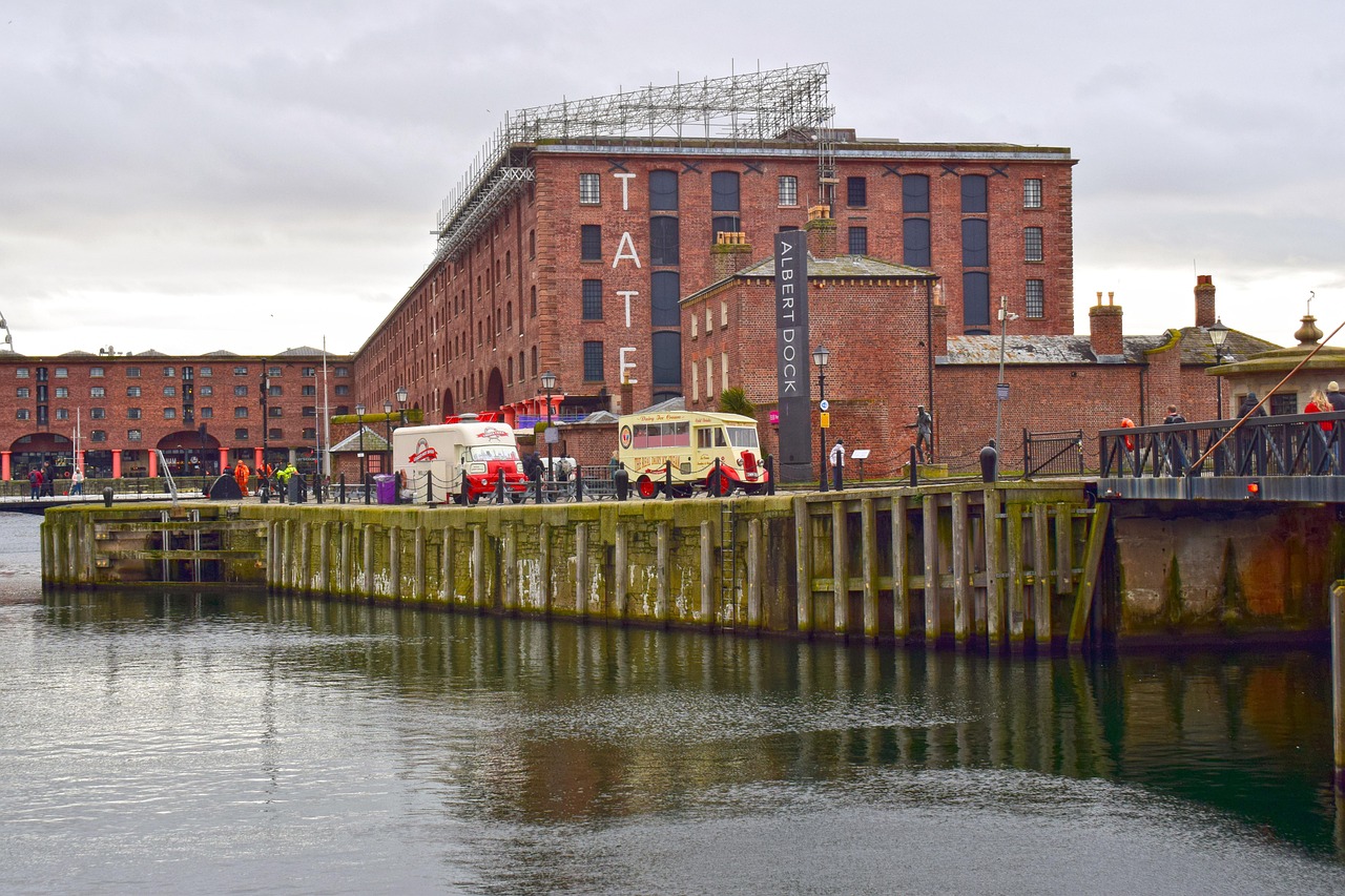 Tate Liverpool art gallery